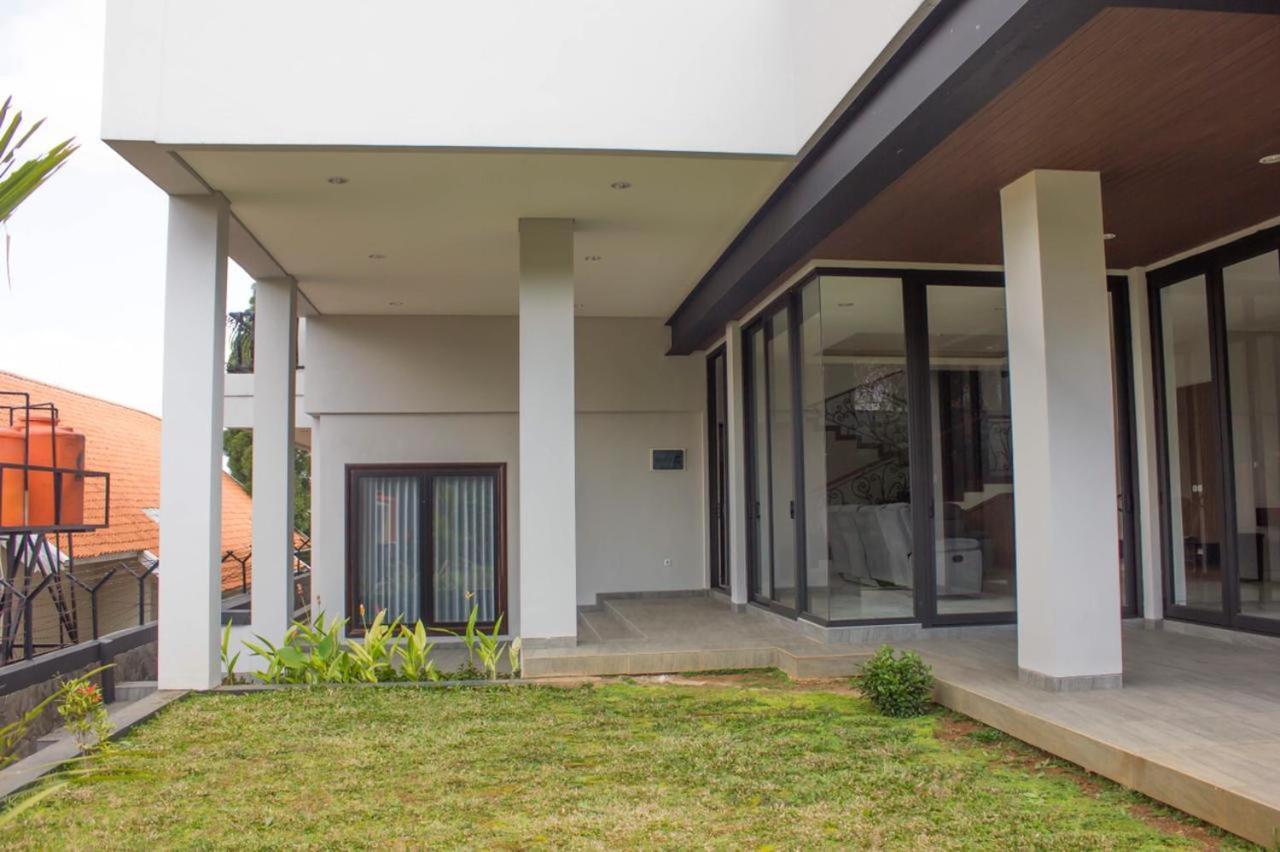 Villa Dago Pakar Bandung Esterno foto